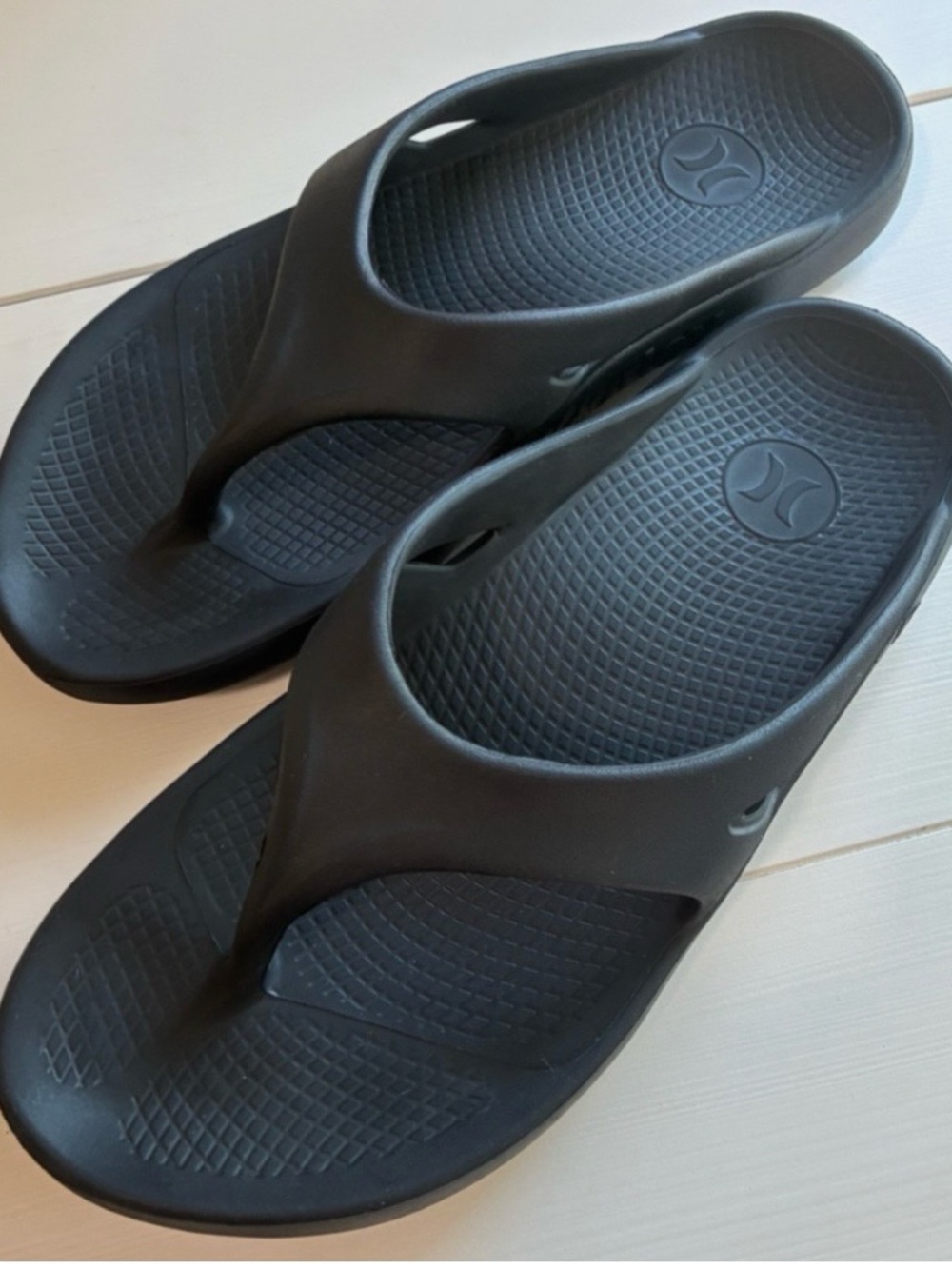 Men's Black Hurley Injection Flip Flops Size 13 Non Slip EVA Step In Thong